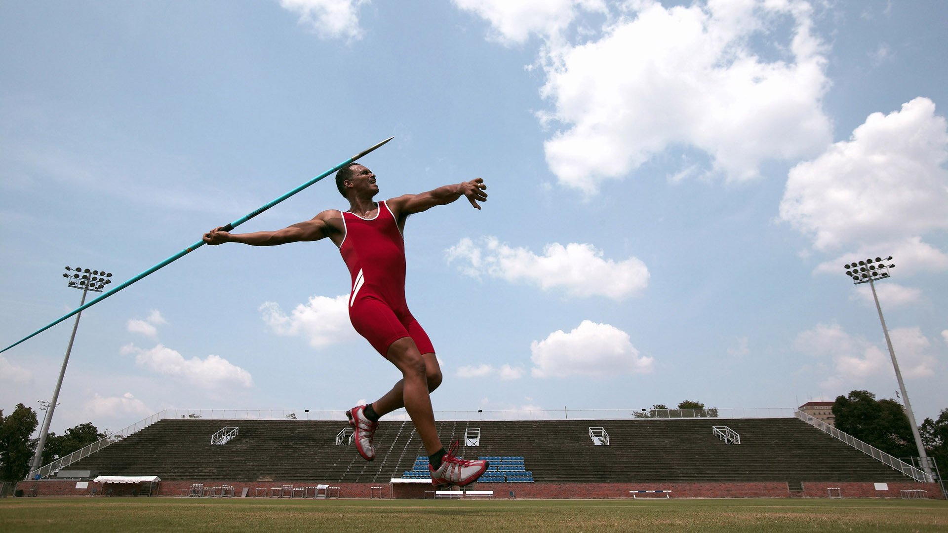 东方快刀对欧洲重炮，连胜背后的战术密码与意志较量